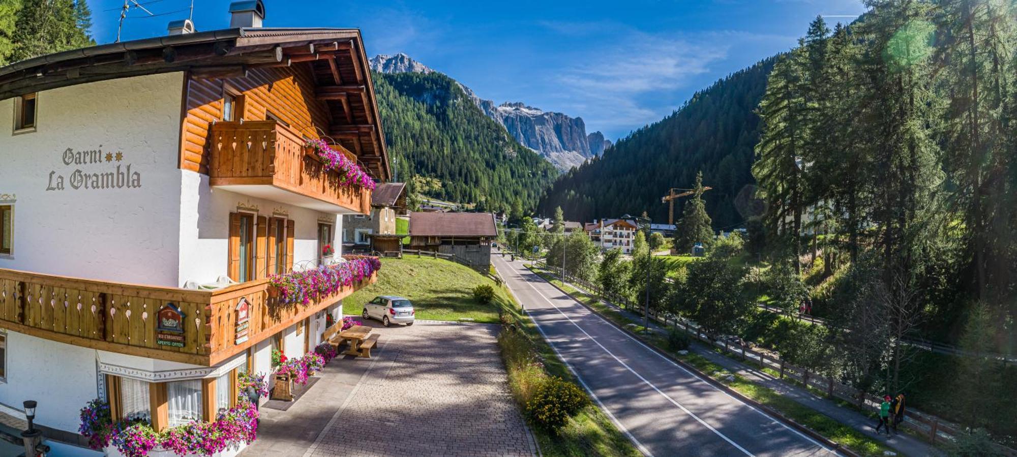 Garni La Grambla Hotel Sëlva Buitenkant foto