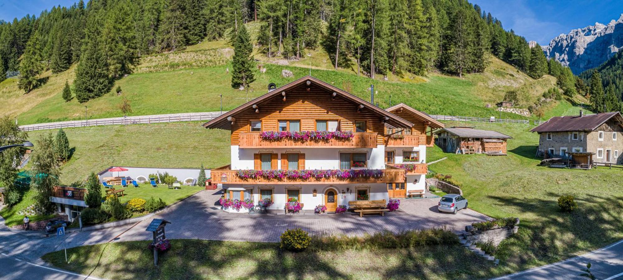 Garni La Grambla Hotel Sëlva Buitenkant foto