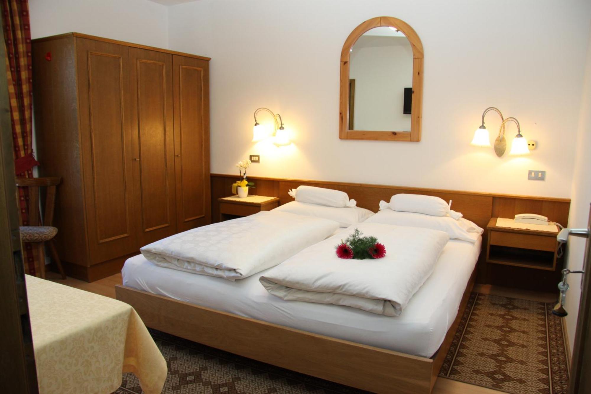 Garni La Grambla Hotel Sëlva Buitenkant foto