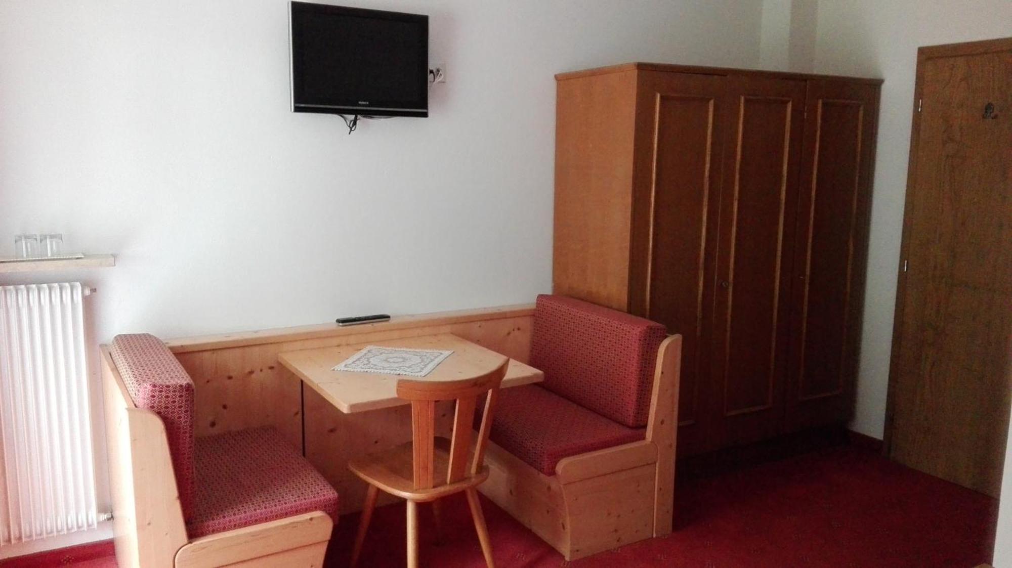 Garni La Grambla Hotel Sëlva Buitenkant foto