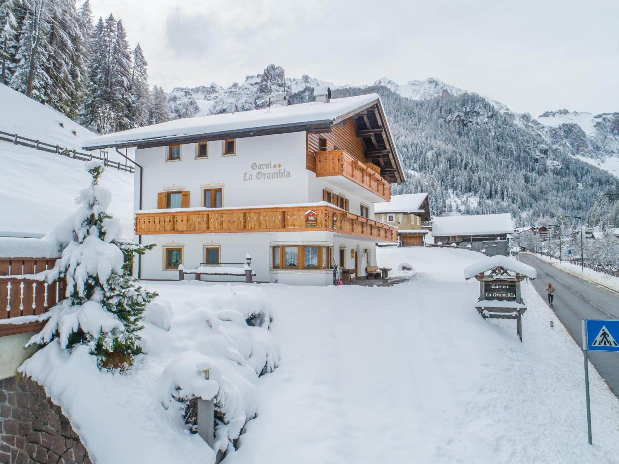 Garni La Grambla Hotel Sëlva Buitenkant foto
