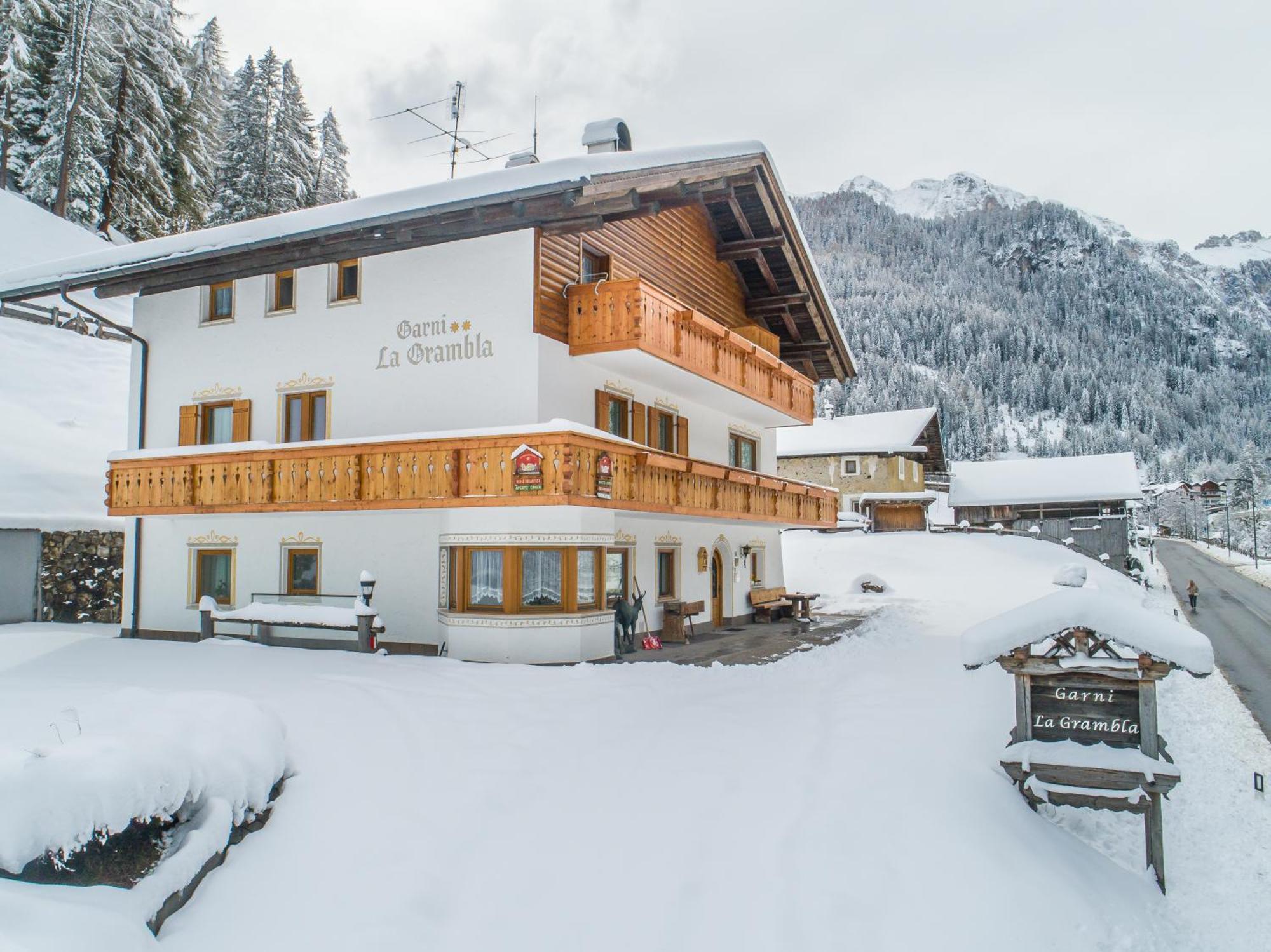 Garni La Grambla Hotel Sëlva Buitenkant foto